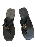 Leather flip flops sandals