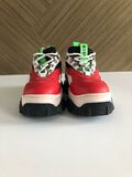 Low top Sneakers