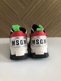 Low top Sneakers