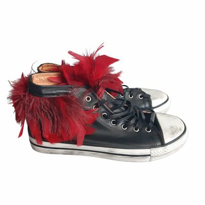 Canvas High-Top