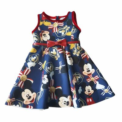 Sleevless dress