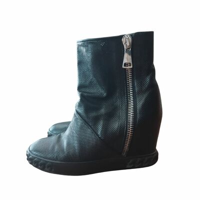 Leather Boots