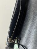 Crossbody handbag