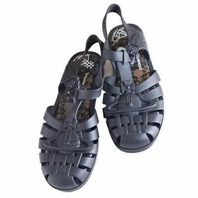 Rubber sandals