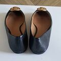 Leather ballet flats with metallic logo