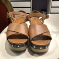 Wooden platform sandals