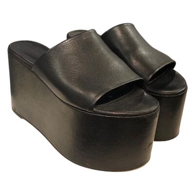 Platform slides