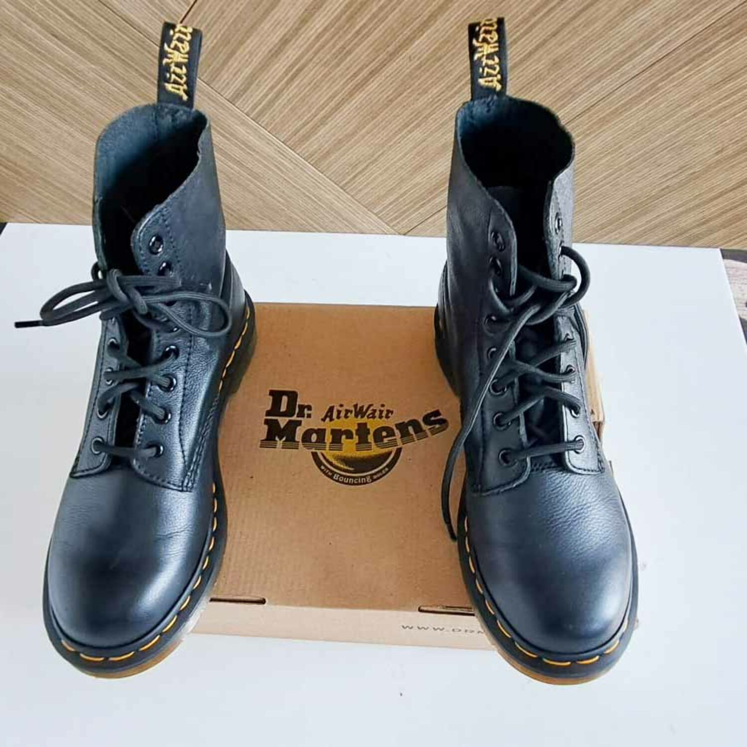 Leather combat laced boots