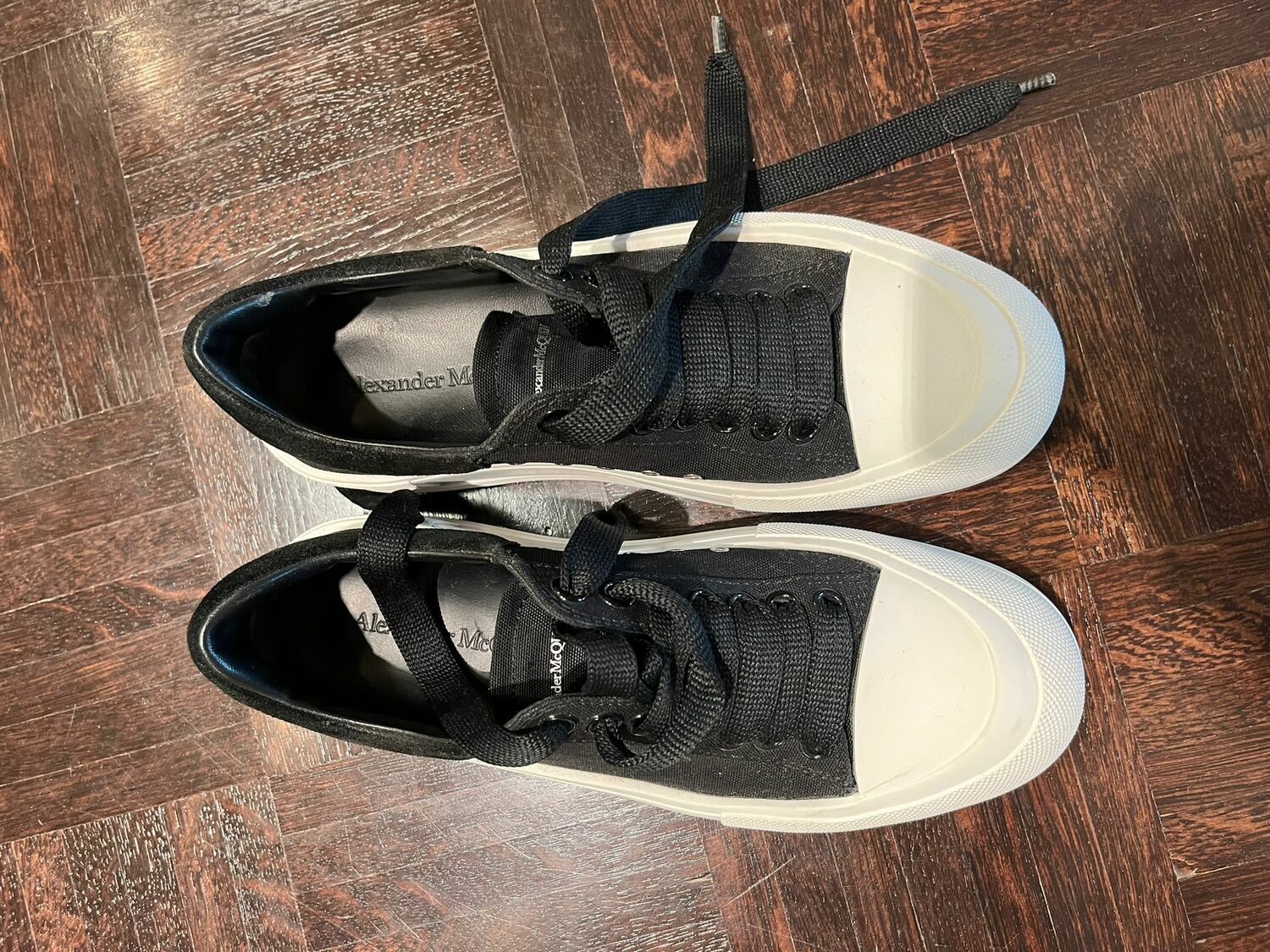 Mcq best sale platform sneakers